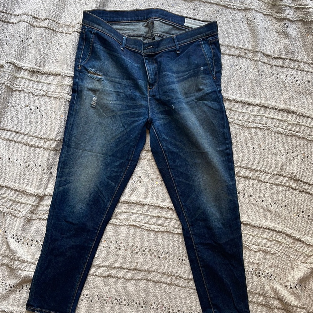 Mint condition rag and bone jeans size 28 waist
